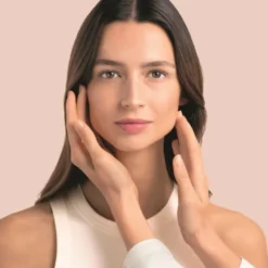 EAU THERMALE AVENE HYDRANCE BB CREMA LEGGERA 40 ML