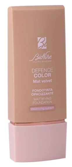 Fondotinta Defence Color Mat Velvet 01 Ivory, SPF15