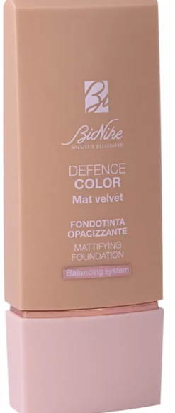 Fondotinta Defence Color Mat Velvet n.06 Cinnamon