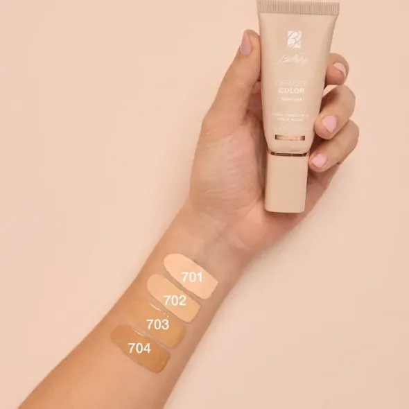 Siero Fondotinta BioNike Defence Color Skin Tint 702